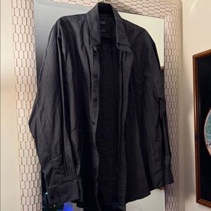 Haggar Dark Gray Checkered Shirt no iron 100% cotton